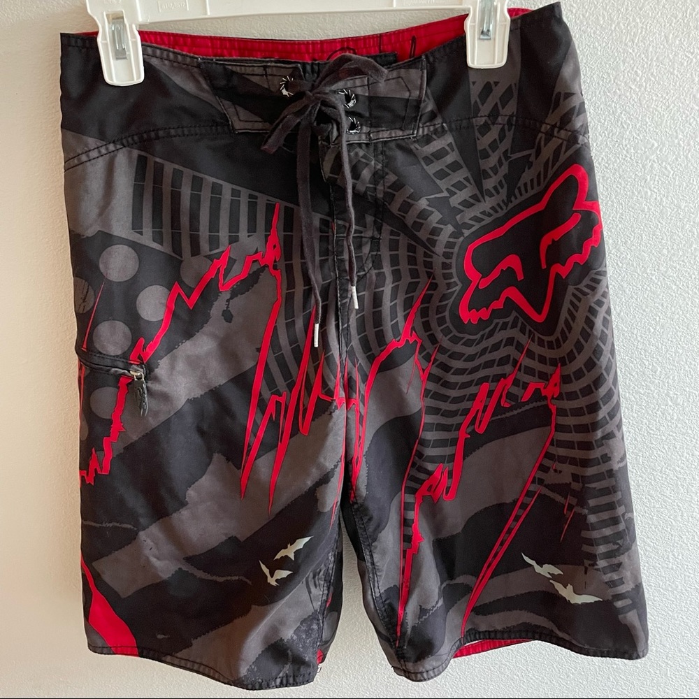 Fox Riders Mens Board Shorts Swim Trunks Sz 30 Racing Black red gray
